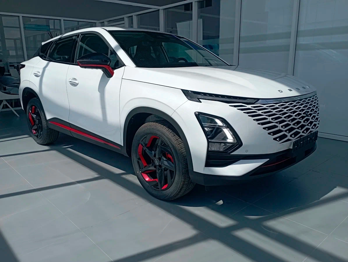 Omoda C5 с автосалона по цене от 1 869 900 рублей