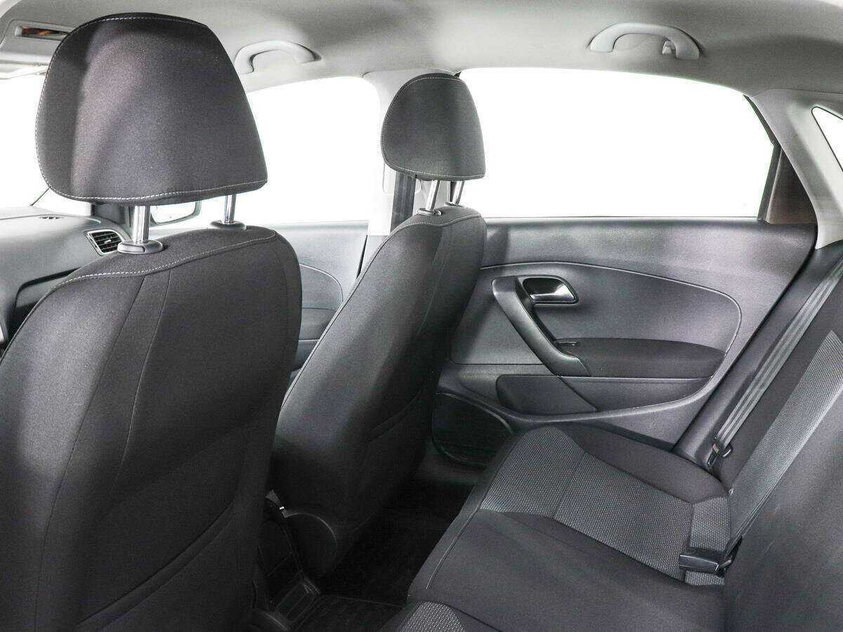 Фольксваген Поло б/у, 2016, Автоматическая. Фото: #10