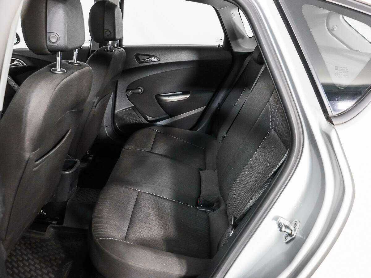 Опель Астра б/у, 2012, Механическая. Фото: #9