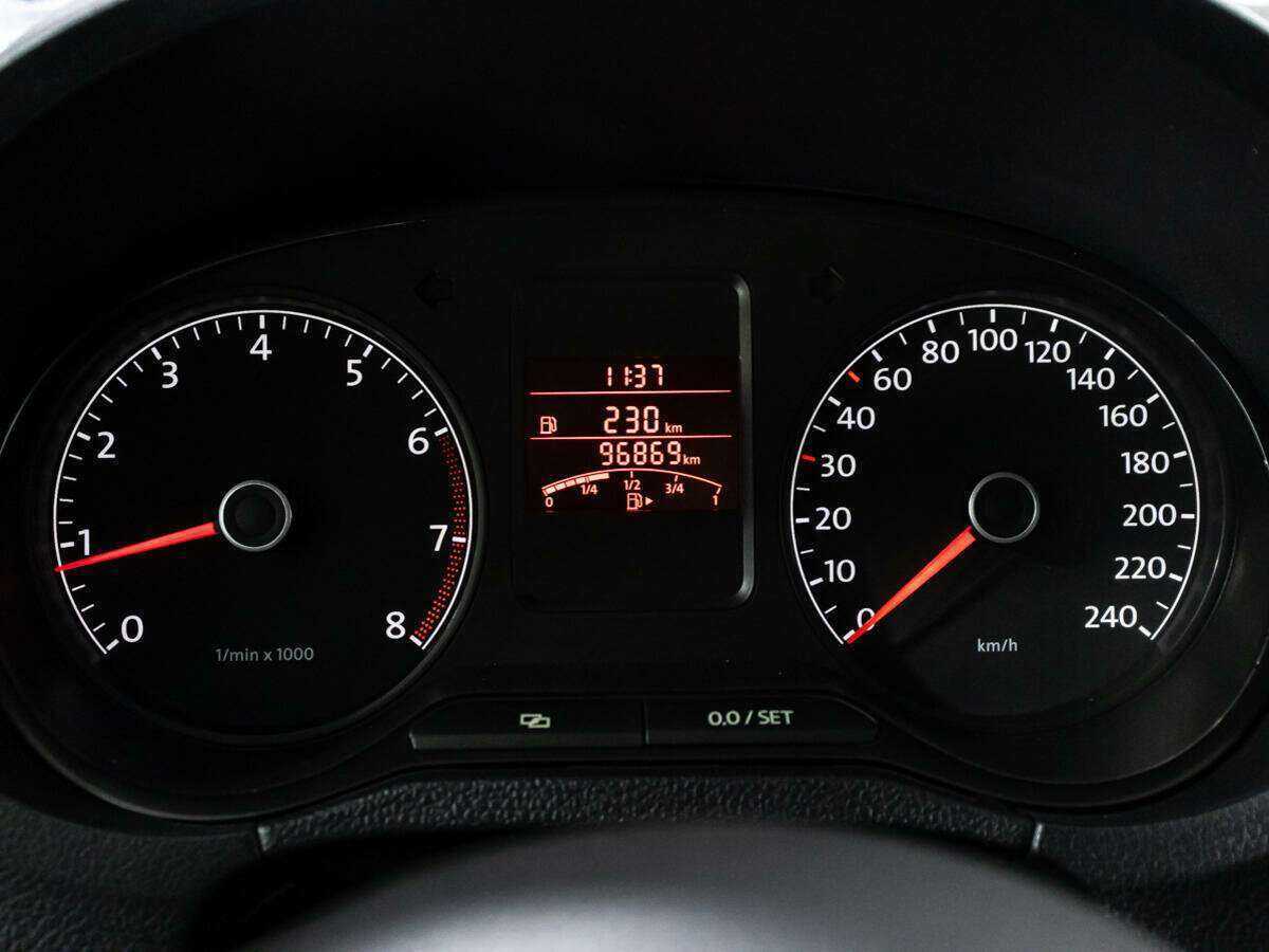 Фольксваген Поло б/у, 2014, Механическая. Фото: #11