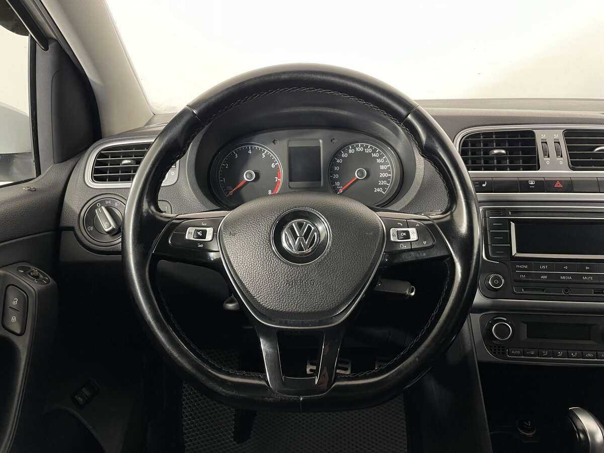 Фольксваген Поло б/у, 2016, Автоматическая. Фото: #9