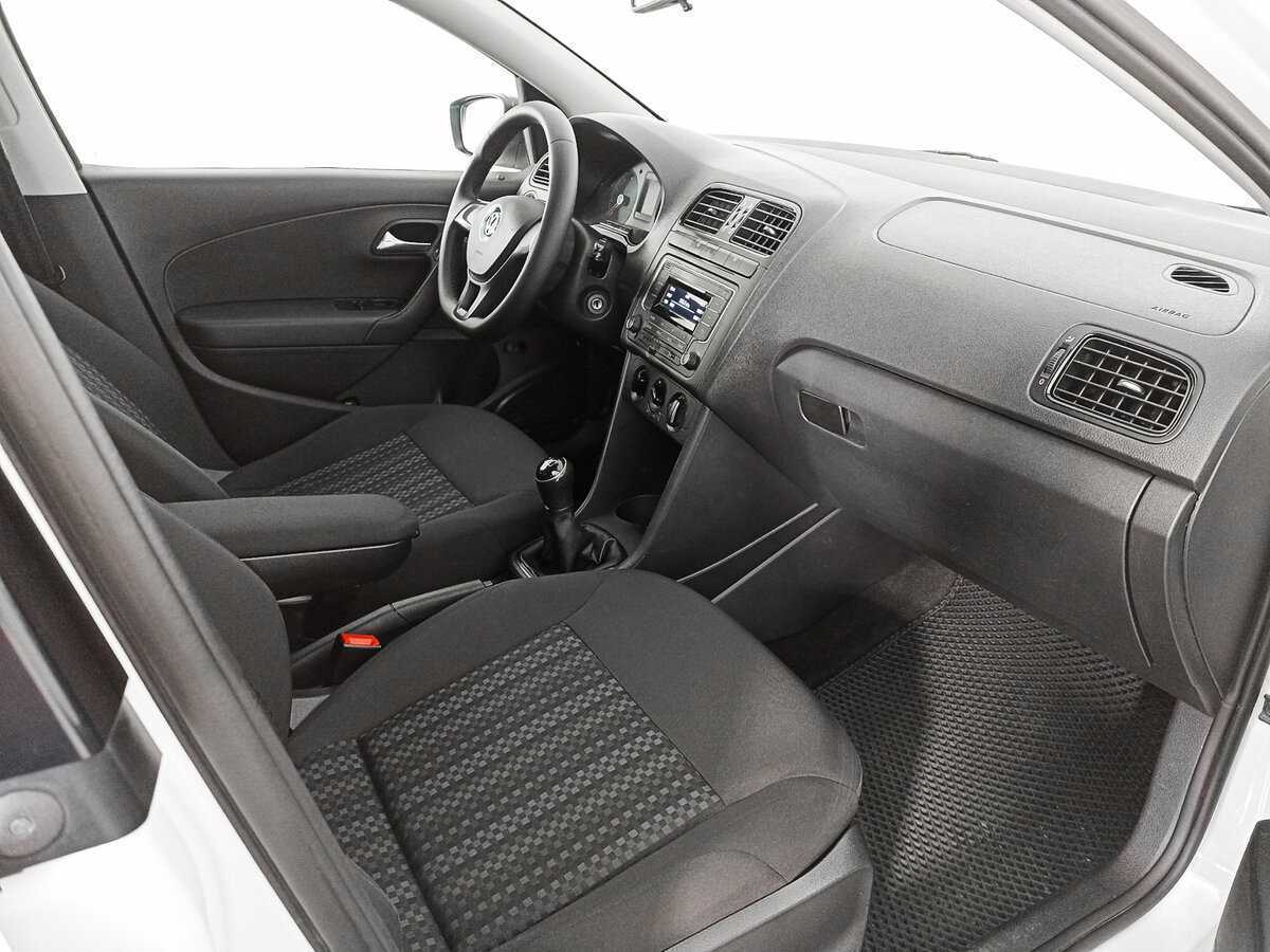 Фольксваген Поло б/у, 2019, Механическая. Фото: #8