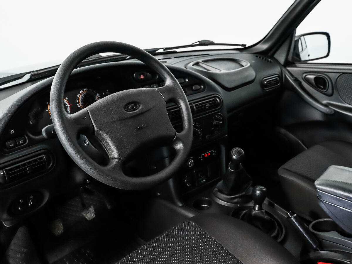 Лада (ВАЗ) Нива б/у, 2022, Механическая. Фото: #8