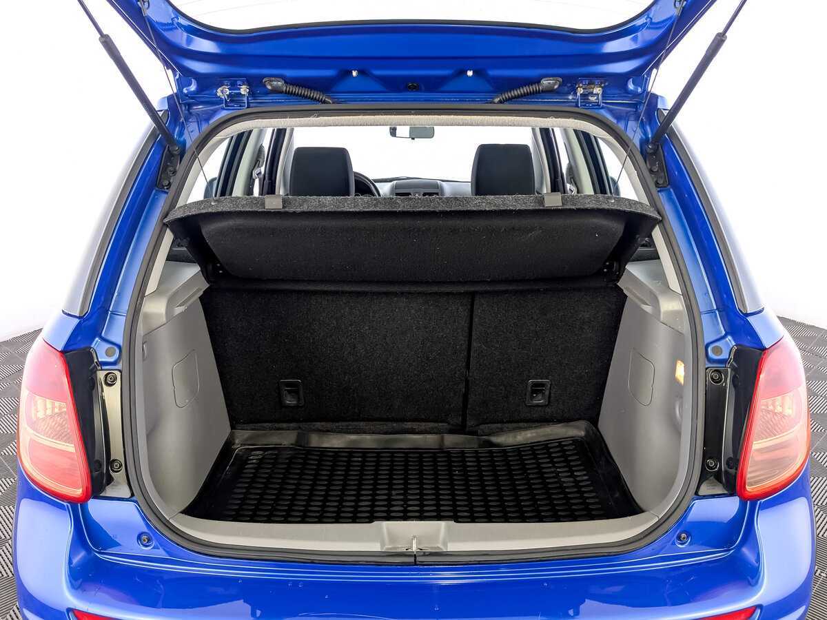 Сузуки С-Икс4 б/у, 2012, Механическая. Фото: #9