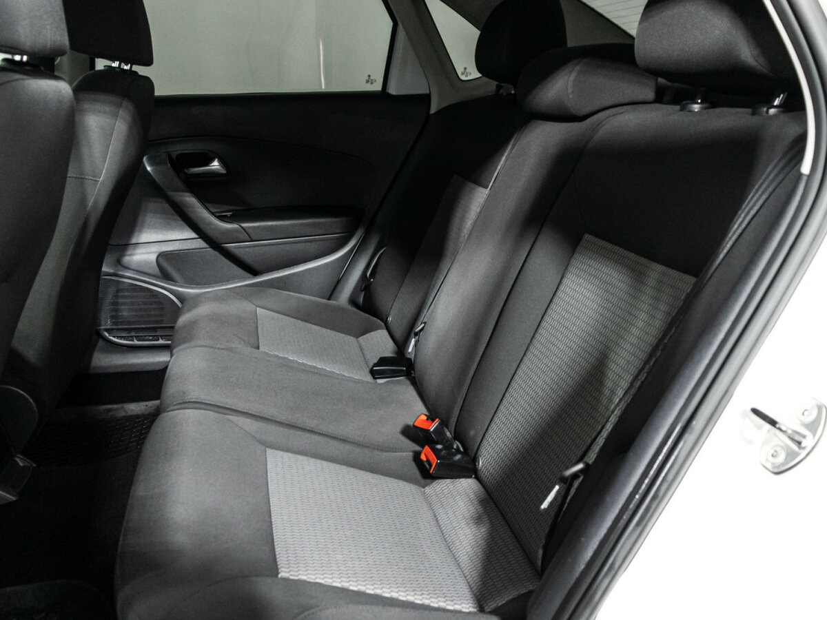 Фольксваген Поло б/у, 2013, Автоматическая. Фото: #9