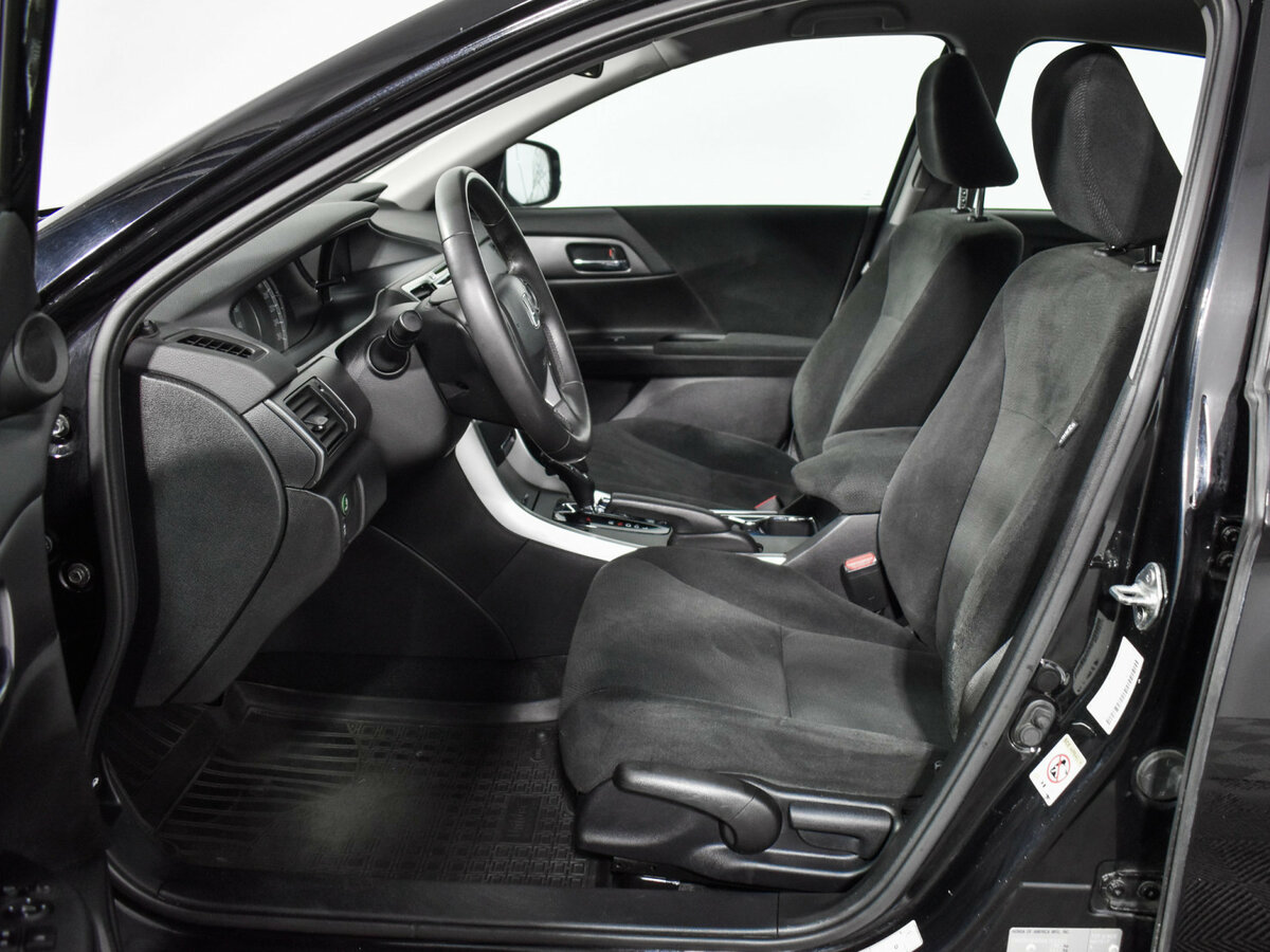 Хонда Аккорд б/у, 2013, Автоматическая. Фото: #8