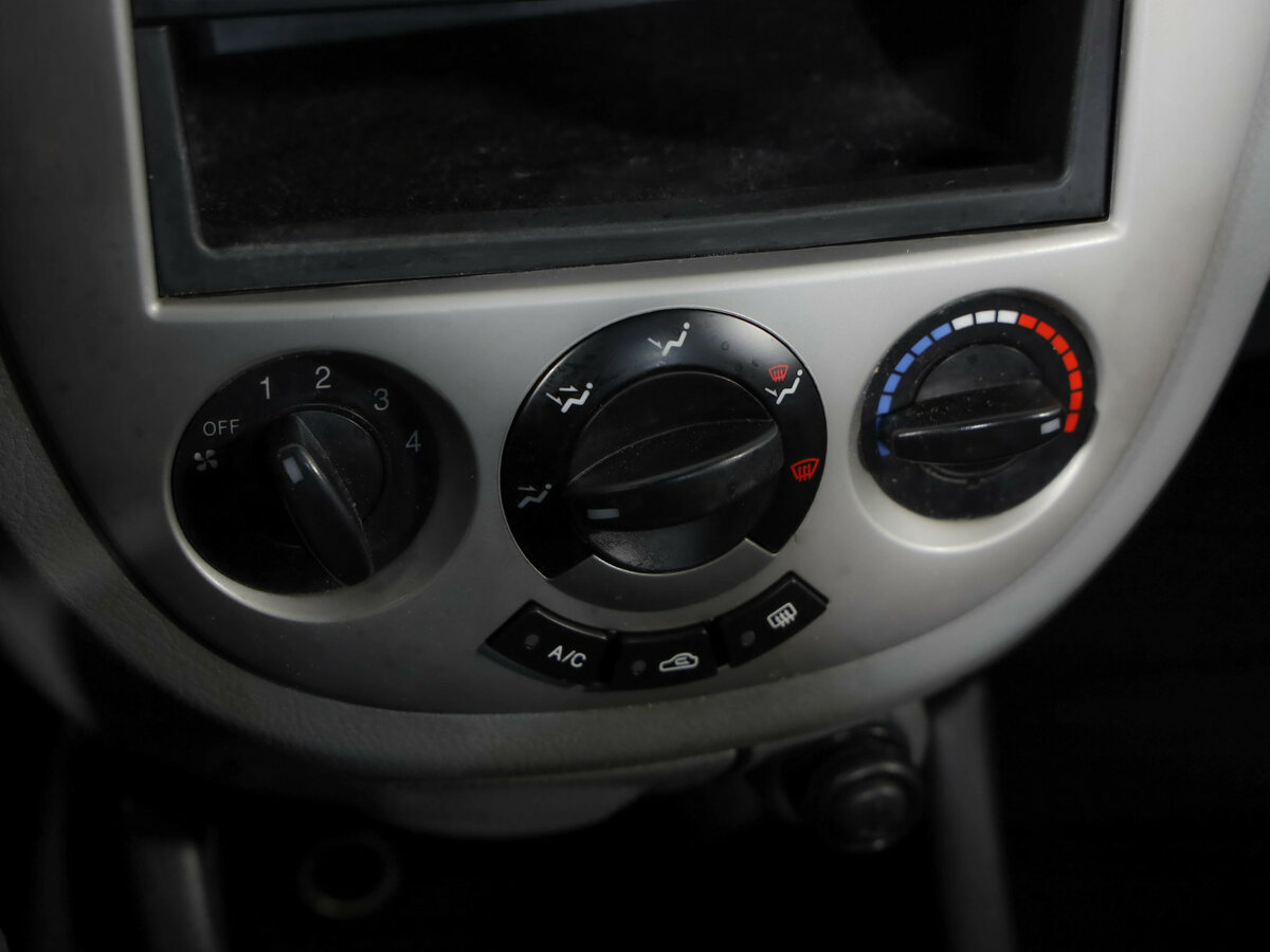 Шевроле Лачетти б/у, 2012, Механическая. Фото: #13