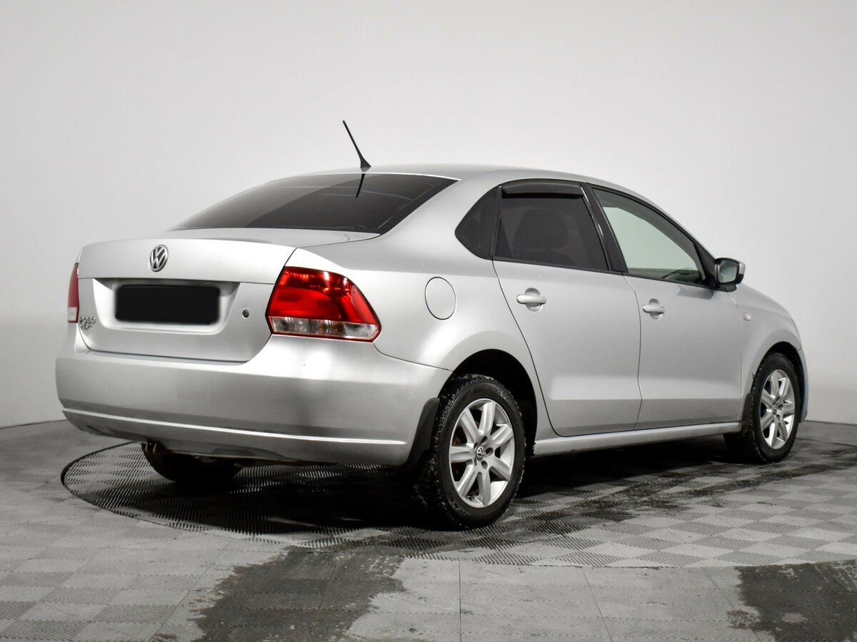 Фольксваген Поло б/у, 2015, Механическая. Фото: #4